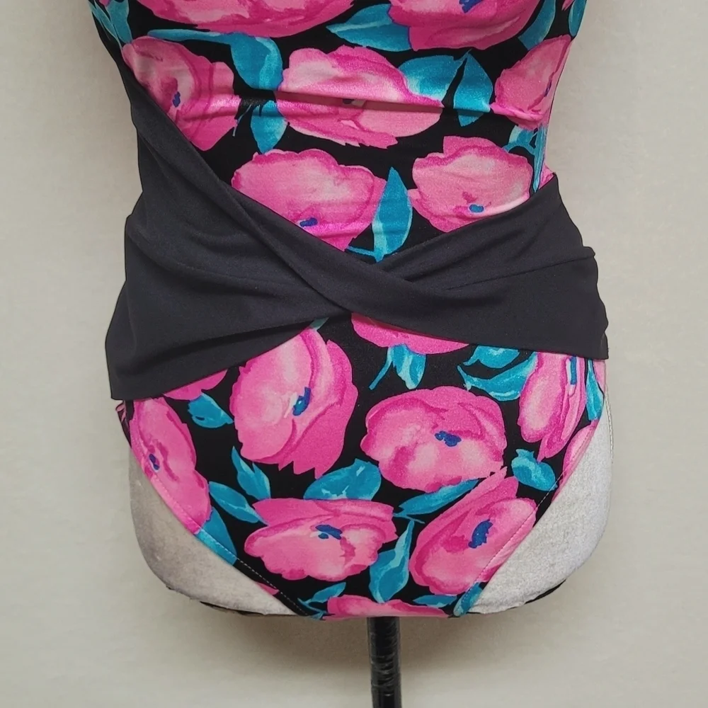 Union Made 70s Vintage Robby Len Pink Rose Half-Belt Low Back One-piece Swimsuit